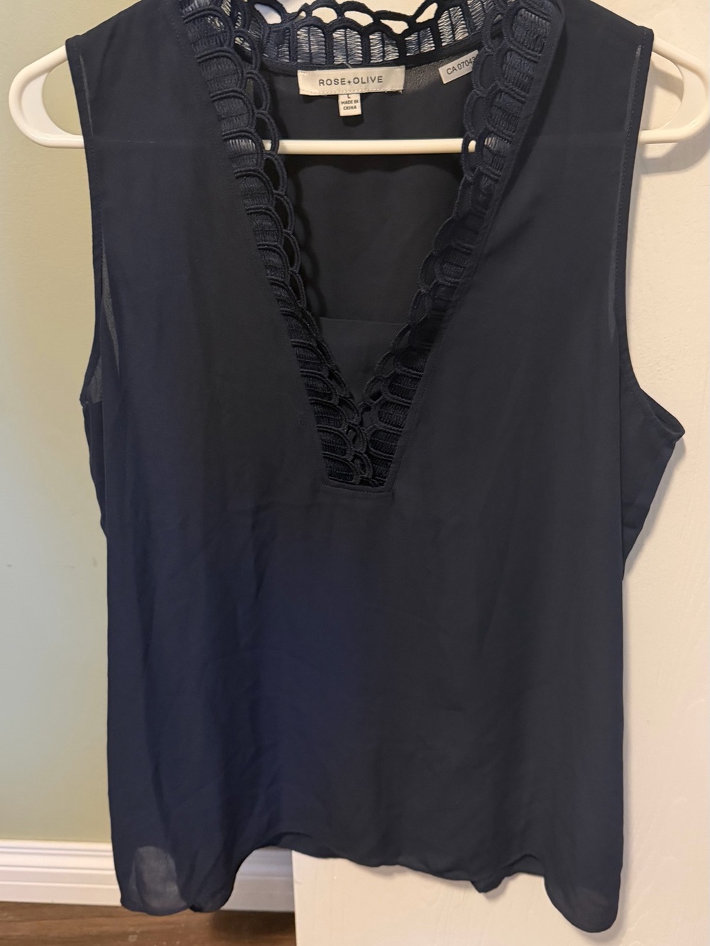 Rose & Olive Navy V-Neck Lace-Trim Sleeveless Top